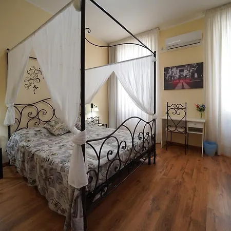 Florinda B&B-3